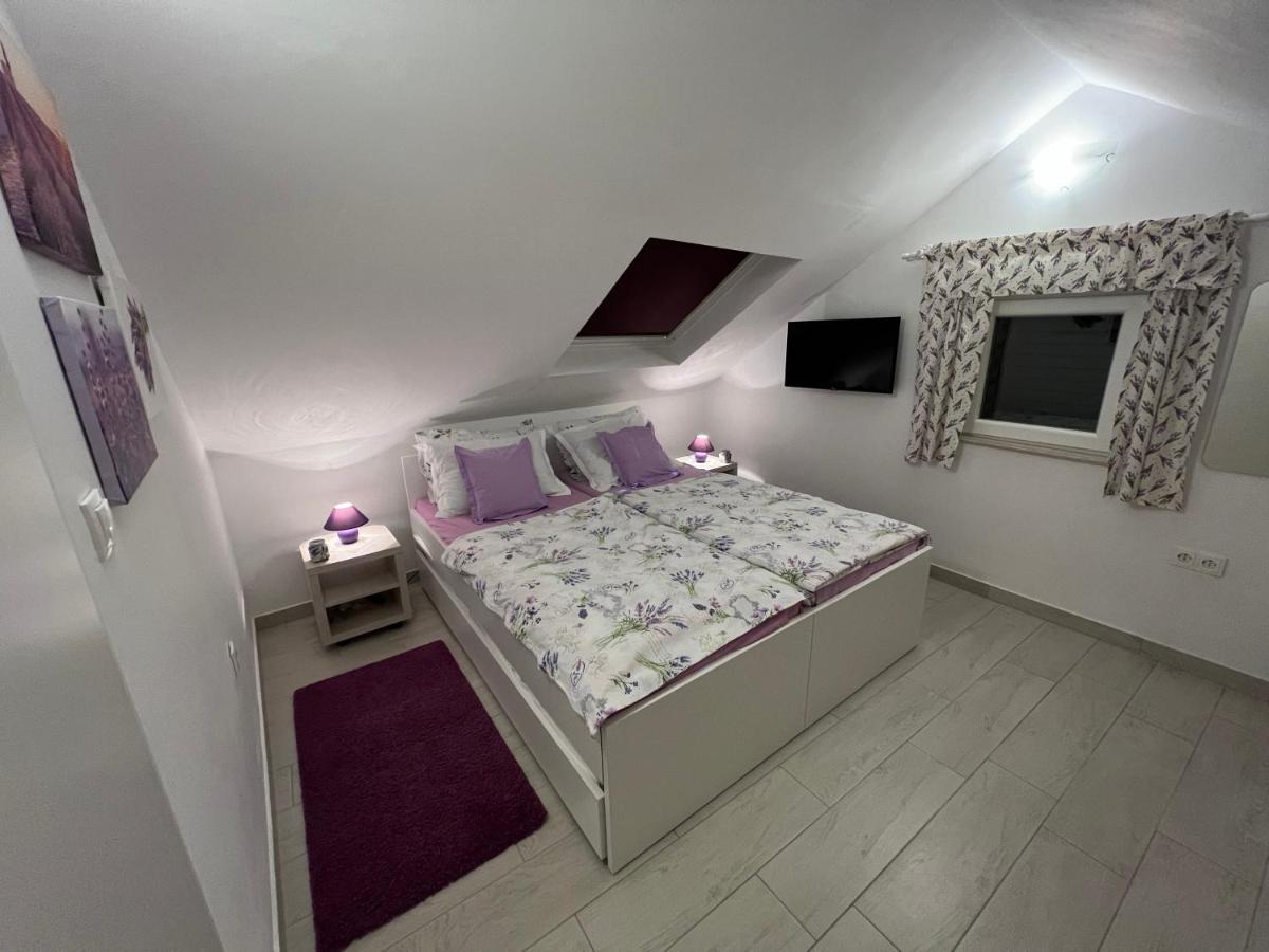 Apt Bobotovi In Center Of Stari Grad, Hvar Apartment สตารีกราด ภายนอก รูปภาพ