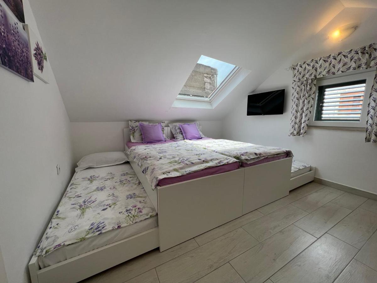 Apt Bobotovi In Center Of Stari Grad, Hvar Apartment สตารีกราด ภายนอก รูปภาพ