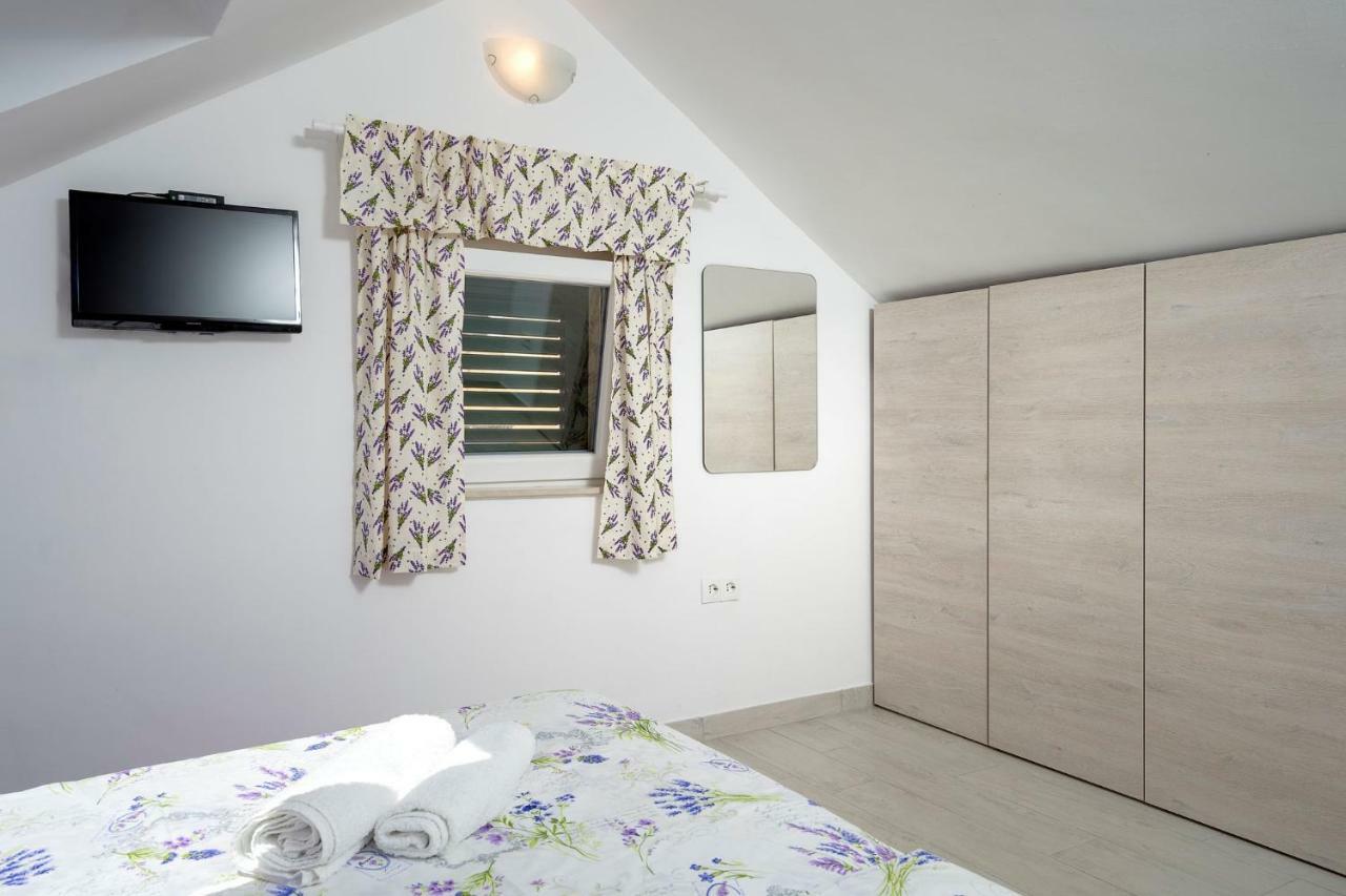 Apt Bobotovi In Center Of Stari Grad, Hvar Apartment สตารีกราด ภายนอก รูปภาพ