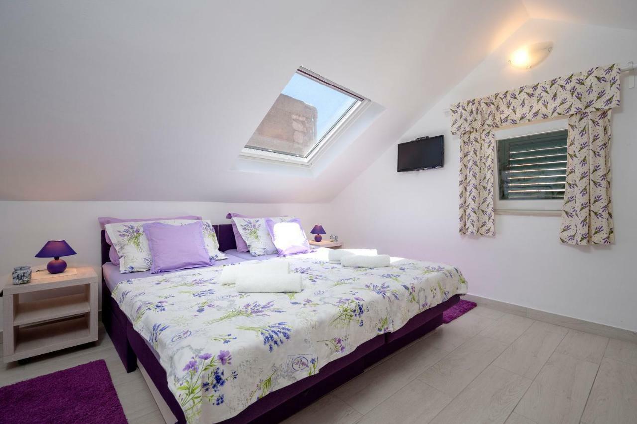 Apt Bobotovi In Center Of Stari Grad, Hvar Apartment สตารีกราด ภายนอก รูปภาพ